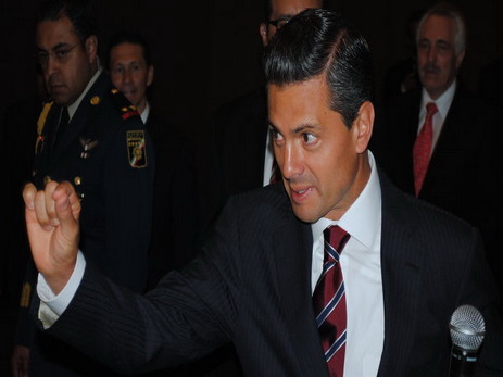 Президент Мексики заявил, что надеется встретиться с Клинтон