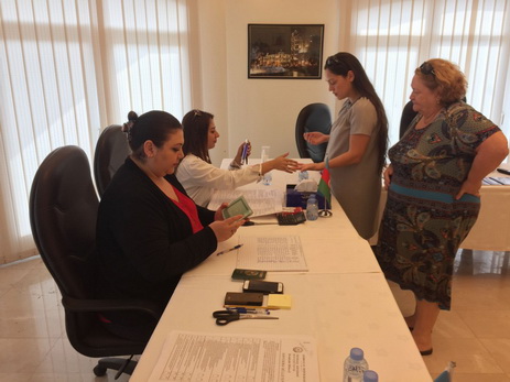В генеральном консульстве Азербайджана в Дубае наблюдается высокая активность избирателей - ФОТО