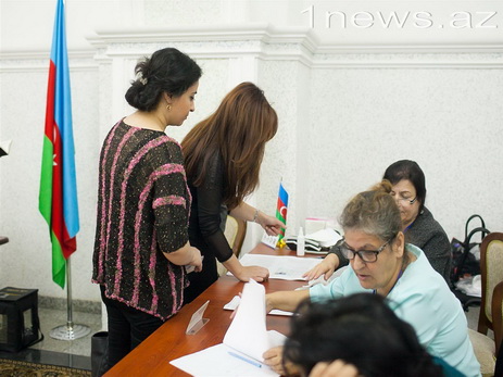 Хазарский избирательный округ №14 лидирует по активности проголосовавших