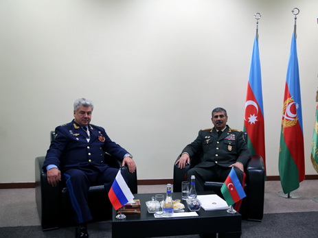 Состоялась встреча министра обороны Азербайджана с главнокомандующим ВКС России – ФОТО
