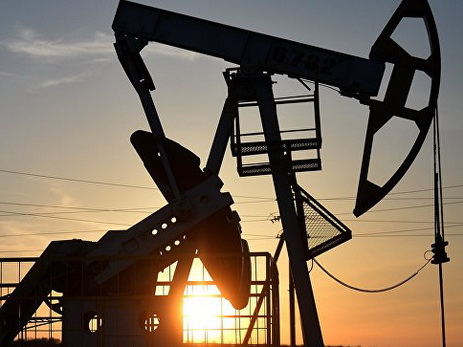 Нефть дешевеет на сомнениях в достижении соглашений в Алжире