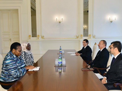 Президент Азербайджана принял комиссара по политическим вопросам Африканского Союза - ФОТО