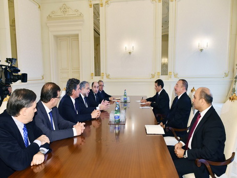 Президент Азербайджана Ильхам Алиев принял делегацию парламента Уругвая - ФОТО