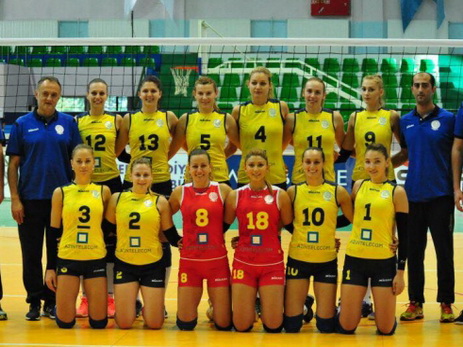 Волейболистки «Телекома» победно стартовали на турнире в Турции