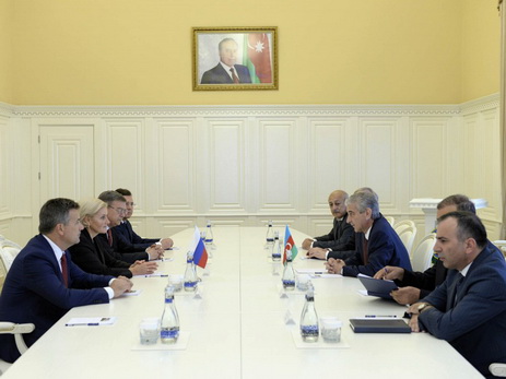 Вице-премьеры Азербайджана и России обсудили вопросы гуманитарного сотрудничества