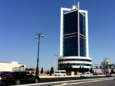 Госнефтефонд может продлить срок миллиардного депозита в Международном банке Азербайджана