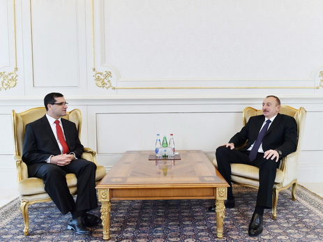Президент Азербайджана принял верительные грамоты новоназначенного в страну посла Турции - ФОТО