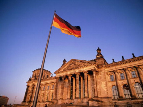 В Германии хотят запретить носить паранджу госслужащим