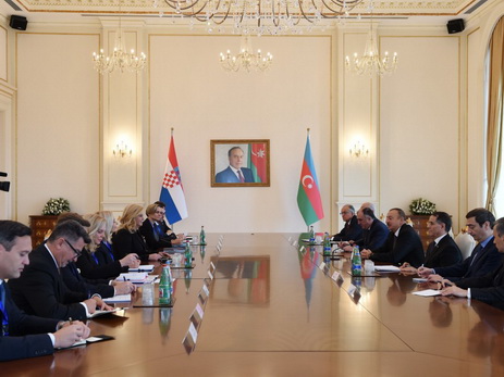 Президенты Азербайджана и Хорватии провели переговоры в расширенном составе - ФОТО