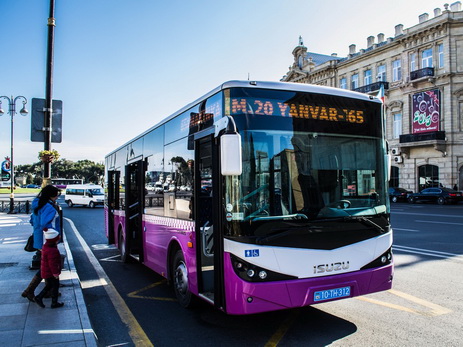 В Баку изменены девять автобусных маршрутов