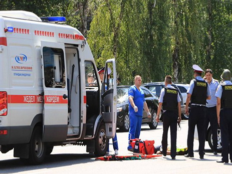 В Казахстане автобус съехал в кювет, 12 человек пострадали