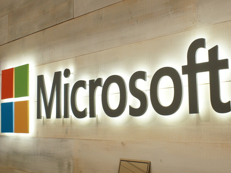 Пользователи Windows в Азербайджане не столкнутся с проблемами в связи с отменой перехода на летнее время - Microsoft