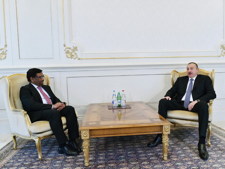 Ильхам Алиев принял верительные грамоты новоназначенного посла Бангладеш в Азербайджане – ФОТО
