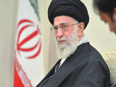 Хаменеи усомнился в искренности Запада в противодействии терроризму