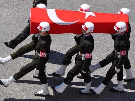 Серия терактов в Турции, есть жертвы