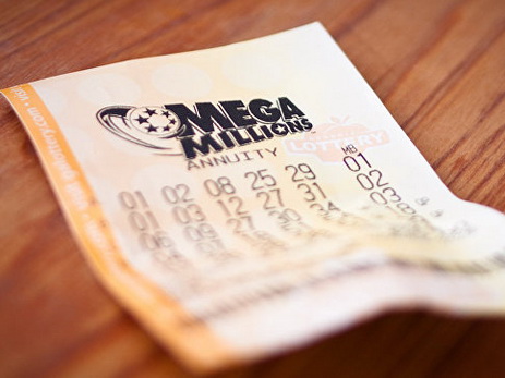 Американка хотела доказать бесполезность лотереи, но выиграла $1 миллион