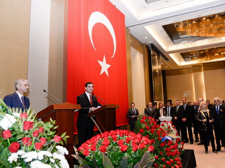 В Баку отмечен национальный праздник Турции - ФОТО