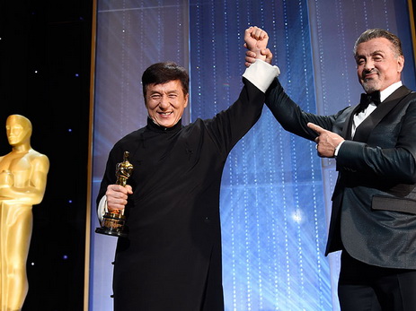 Джеки Чан получил почетный «Оскар» за вклад в киноискусство