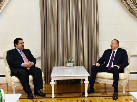 Президент Азербайджана принял министра торговли Пакистана