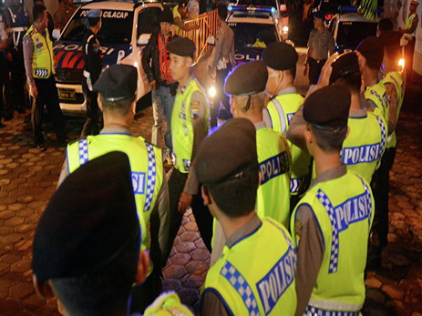 Индонезийская полиция предотвратила попытку взорвать дворец президента
