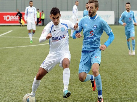 “Zirə” albaniyalı futbolçusu ilə yollarını ayırdı