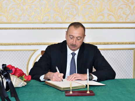 Президент Ильхам Алиев выразил соболезнования в связи с кончиной бывшего Президента Ирана - ФОТО