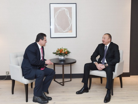 Президент Ильхам Алиев встретился с вице-президентом Еврокомиссии по вопросам Энергетического союза - ФОТО