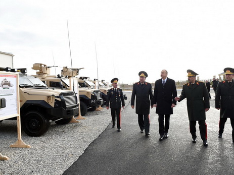 Ильхам Алиев: «Азербайджанская армия, находящаяся сегодня на высоком уровне с точки зрения снабжения и оснащения, способна выполнить любую задачу» - ФОТО