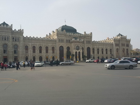 Закрыта для движения площадь в центре Баку – КАРТА