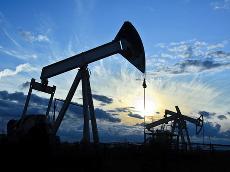 Нефть Brent подешевела до $54,6 за баррель