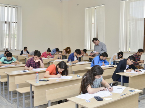 В Азербайджане вступительные экзамены будут бесплатными