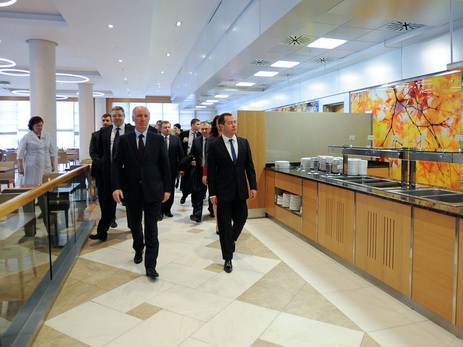 Дмитрий Медведев посетил в Ессентуках санаторий, построенный азербайджанской компанией - ФОТО