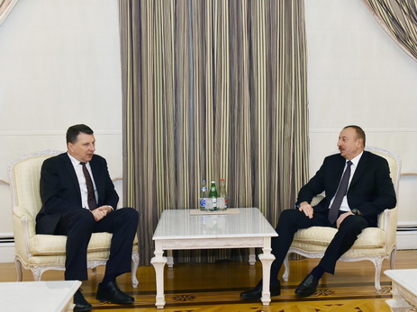 Президент Азербайджана встретился с Президентом Латвии
