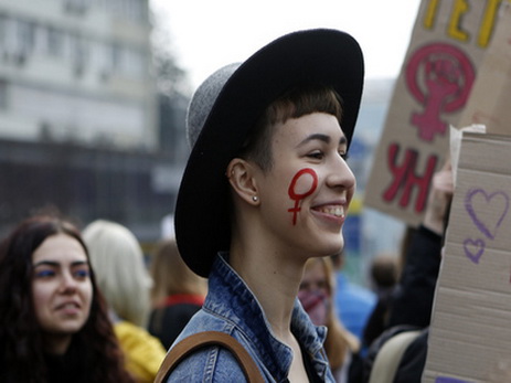 В Италии предложили ввести ежемесячный отпуск на время менструации