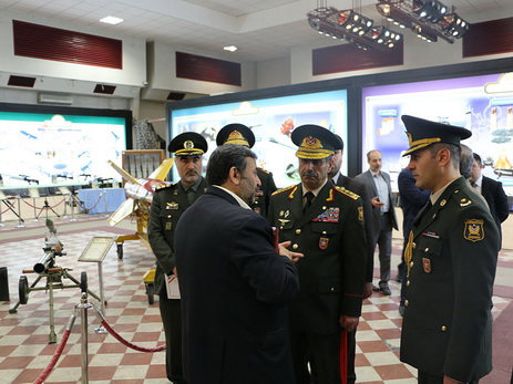 Закир Гасанов посетил выставку достижений оборонной промышленности Ирана - ФОТО
