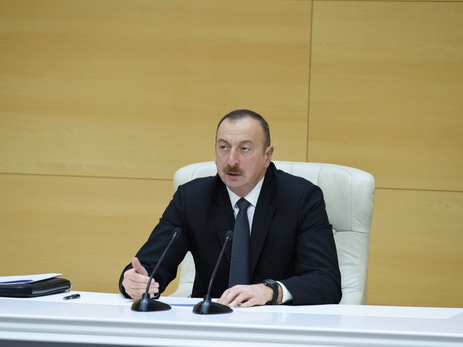 Ильхам Алиев: 2017-й будет очень удачным годом для Азербайджана