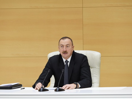 Президент Азербайджана: Предпринимателям нужна дополнительная поддержка