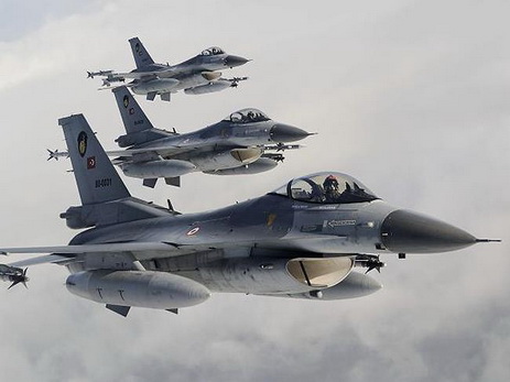 Турецкие ВВС уничтожили объекты террористов в Сирии и Ираке