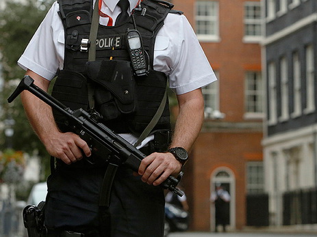 Полиция Лондона задержала четырех подозреваемых в подготовке теракта