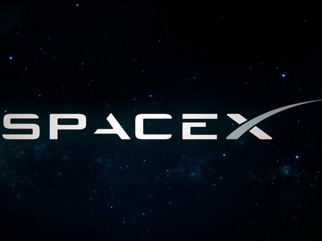 SpaceX впервые запустила в космос военный спутник