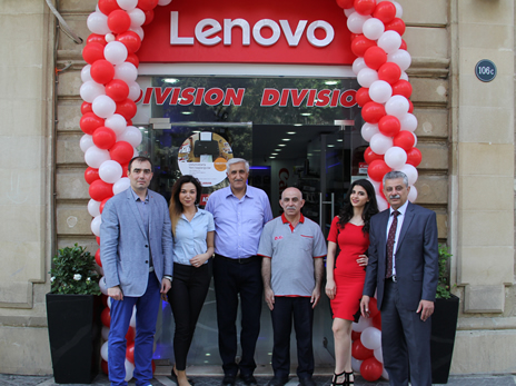 В Баку состоялось открытие бренд-зоны Lenovo