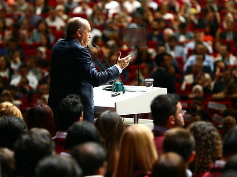 Эрдоган осудил теракт в Манчестере