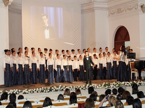 В Баку прошел концерт, посвященный 75-летию легендарного Муслима Магомаева – ФОТО