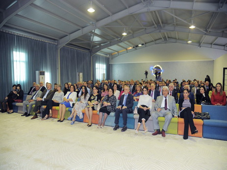 Мехрибан Алиева приняла участие в мероприятии Национальной академии авиации и Университета АДА - ФОТО