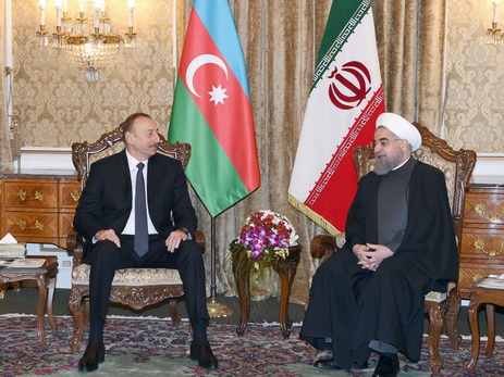 Президент Ильхам Алиев позвонил Президенту Исламской Республики Иран