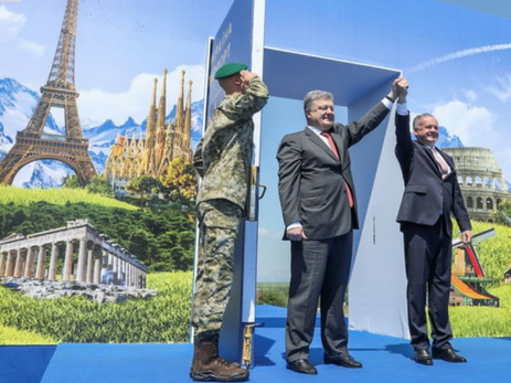 Крах Украины: является ли безвизовый режим с Европой панацеей от всех бед?