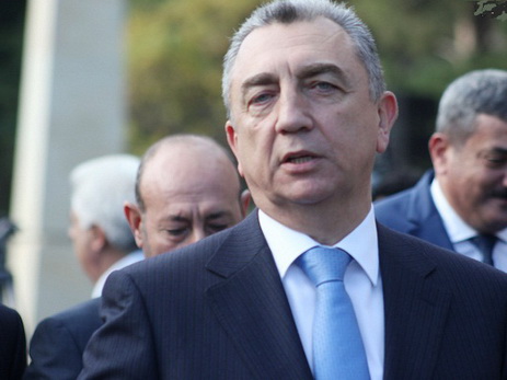 Президент Ильхам Алиев наградил Эльдара Азизова орденом «За службу Отечеству» 2-й степени