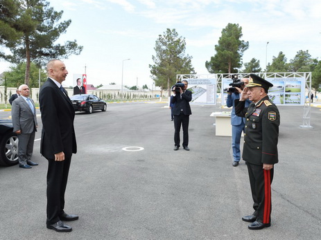 Президент Ильхам Алиев открыл в Ширване воинскую часть Внутренних войск МВД - ФОТО
