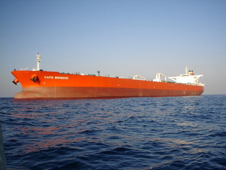 SOCAR арендовала на июль крупнотоннажный танкер Cape Brindisi