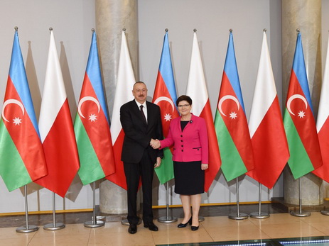 В Варшаве состоялась встреча Президента Азербайджана и премьер-министра Польши - ФОТО